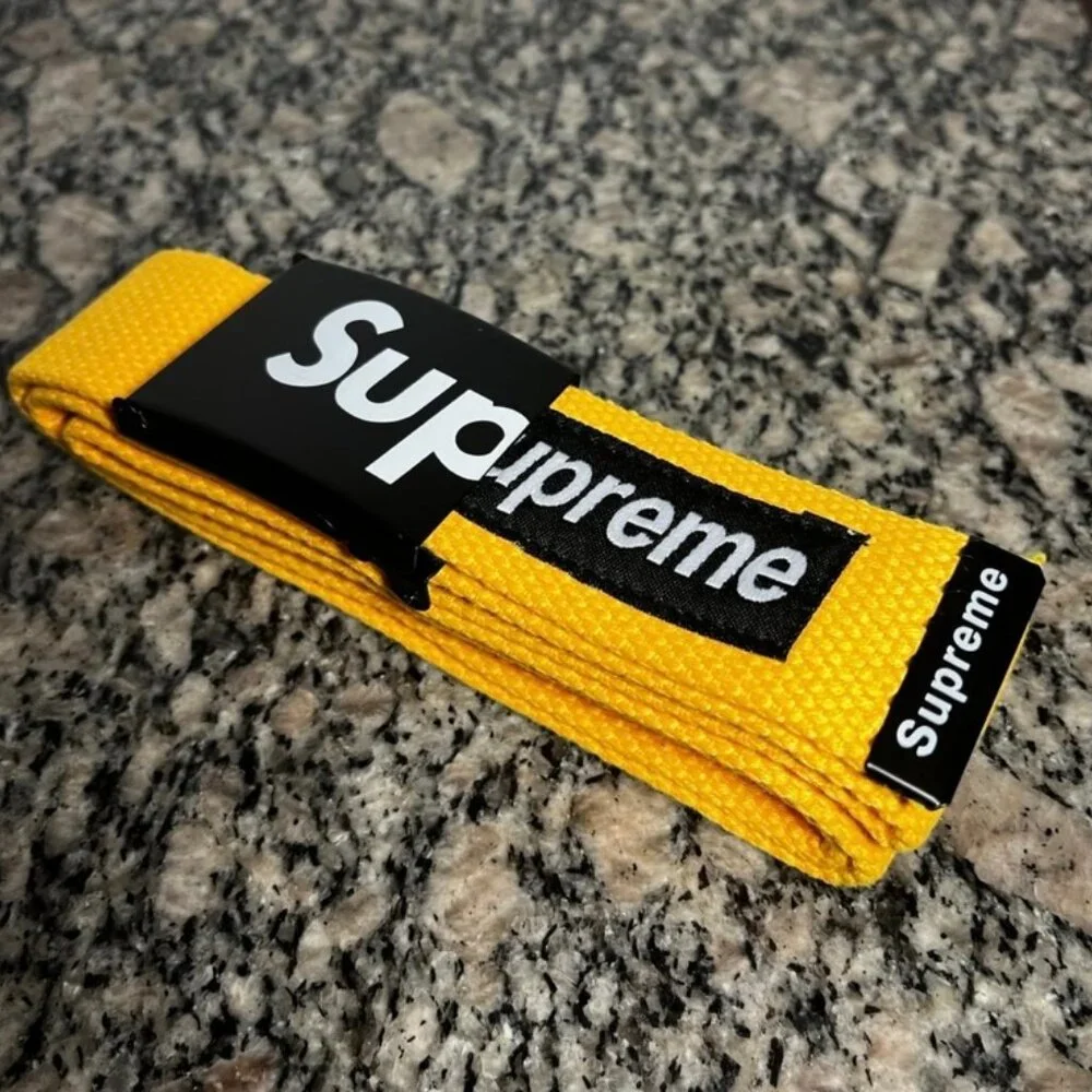 Supreme new belt